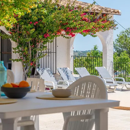 Fumepacoon By Abahana Serrallonga